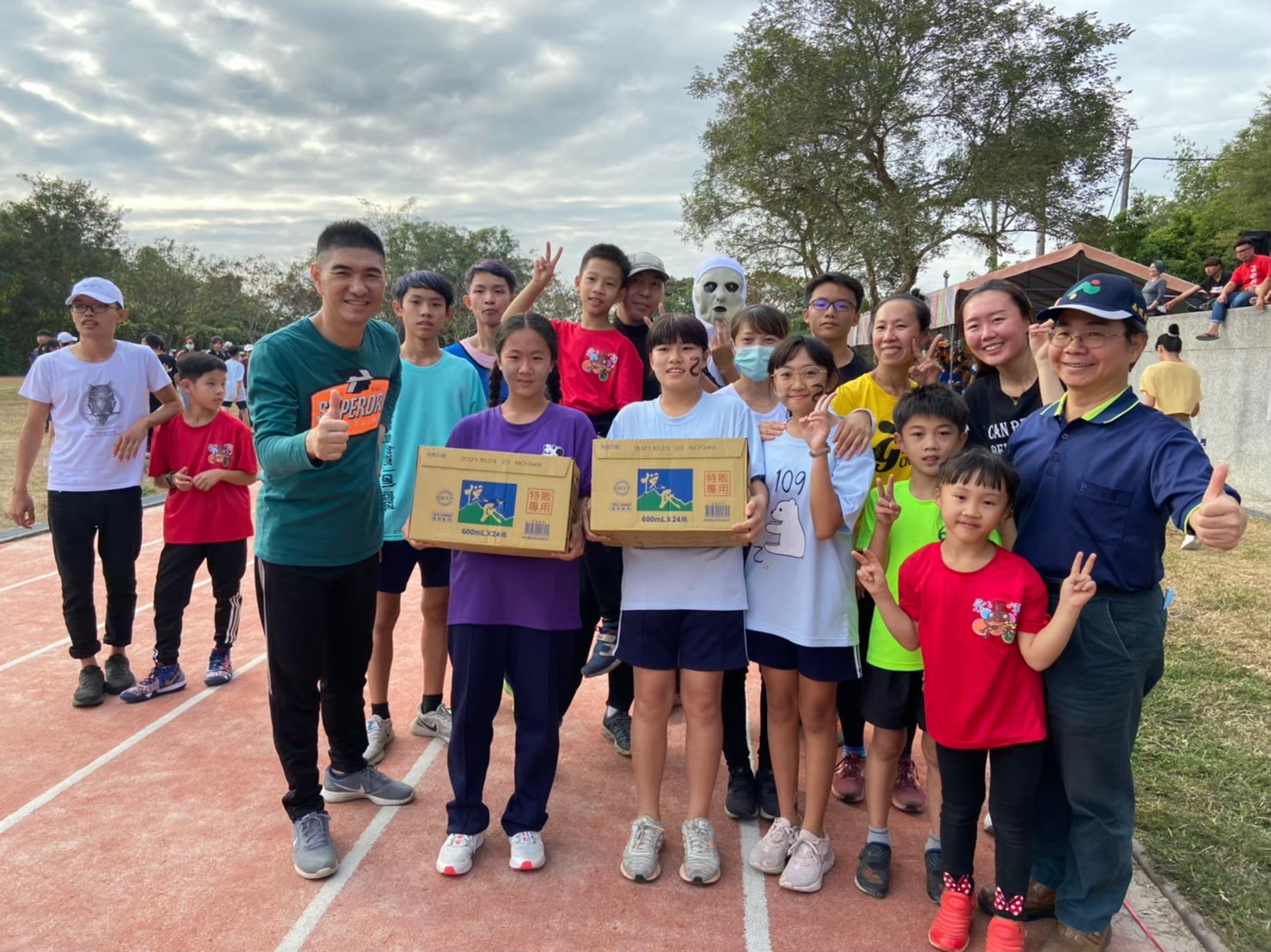 南投縣爽文國中資訊網